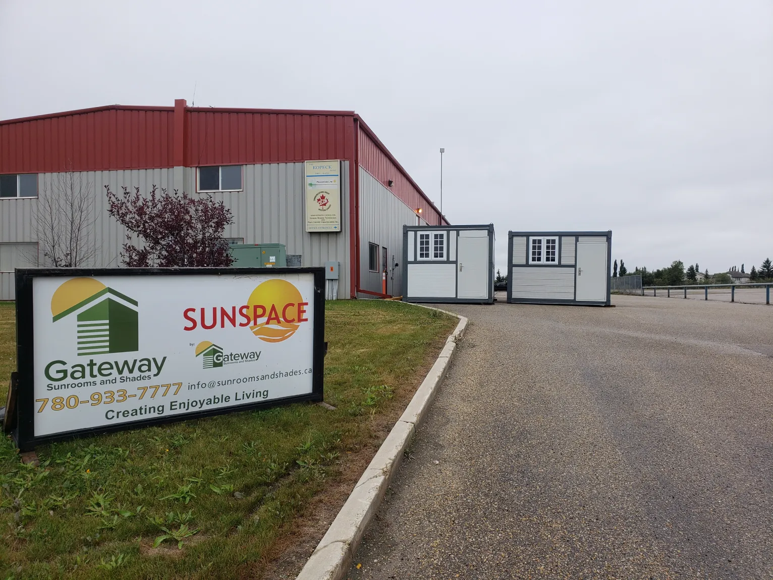 Gateway Sunrooms and Shades